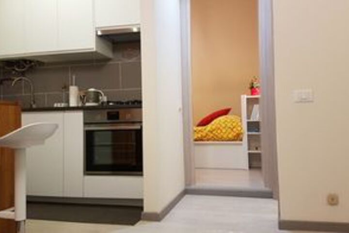 Room 10 of 17