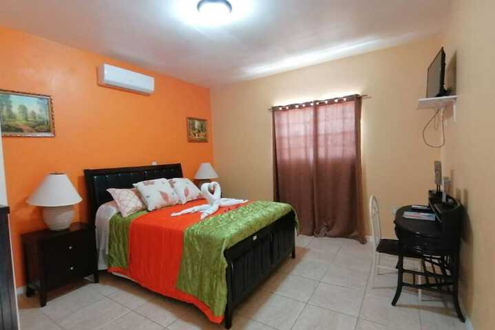 Room 8 of 31