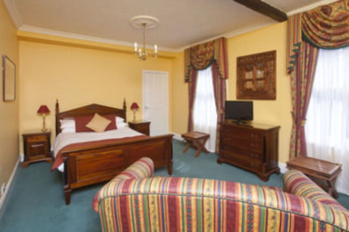 Room 54 of 95