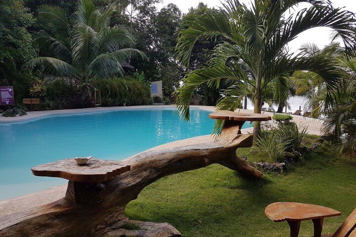 Pool 30 of 67