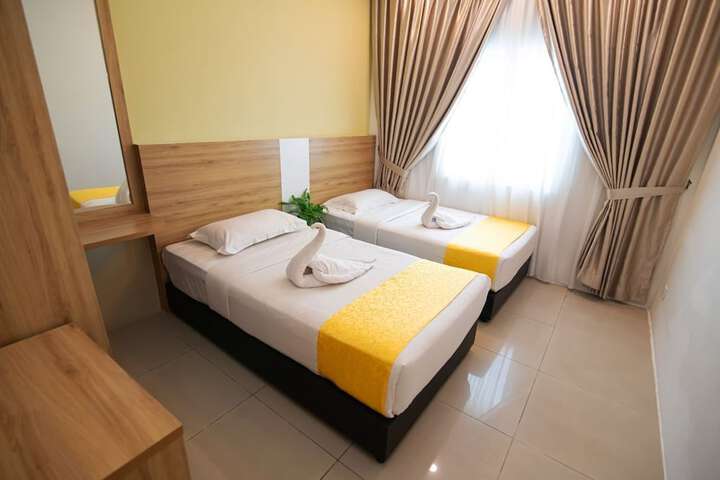 Room 16 of 44