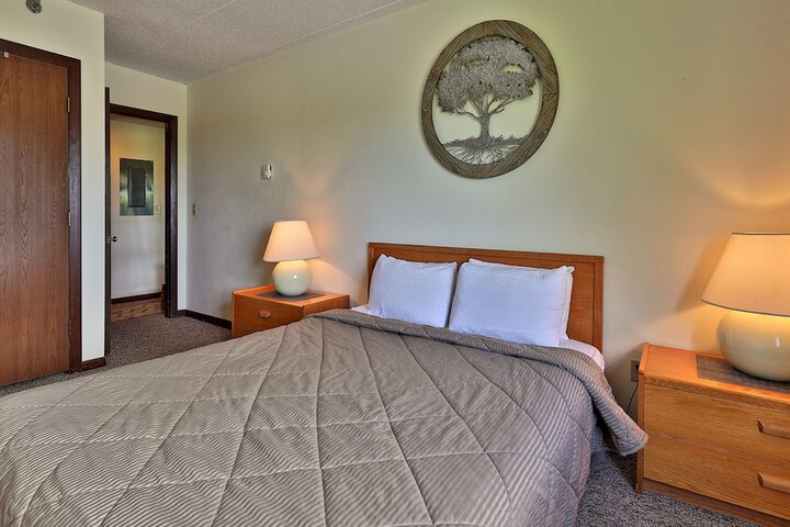 General 10 of 33