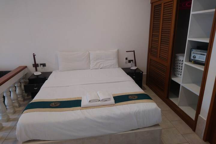 Room 5 of 59