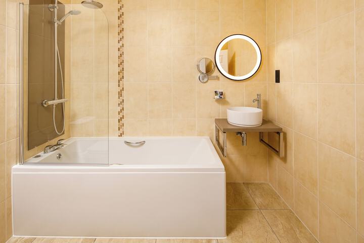 Bath Interior