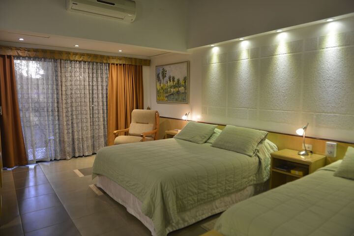 Room 10 of 54