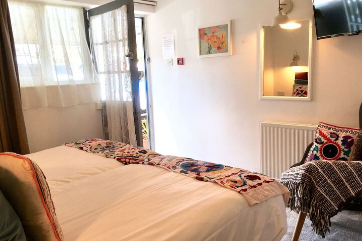 Room 14 of 57