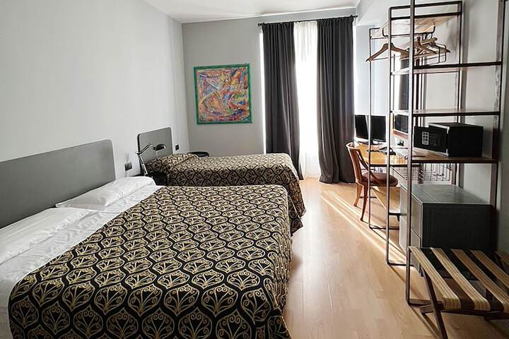 Room 20 of 81
