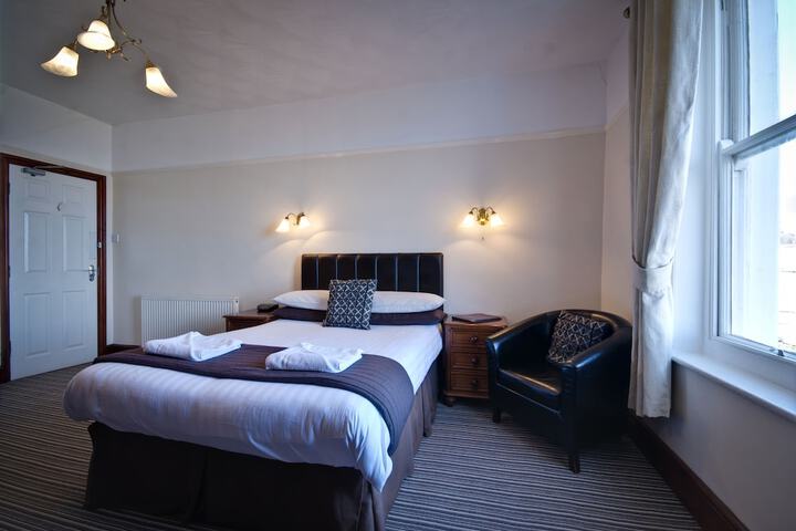 Room 14 of 56