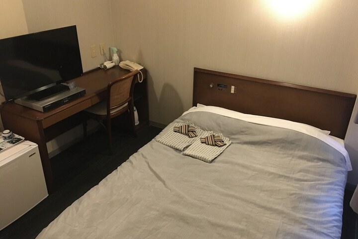 Room 13 of 112