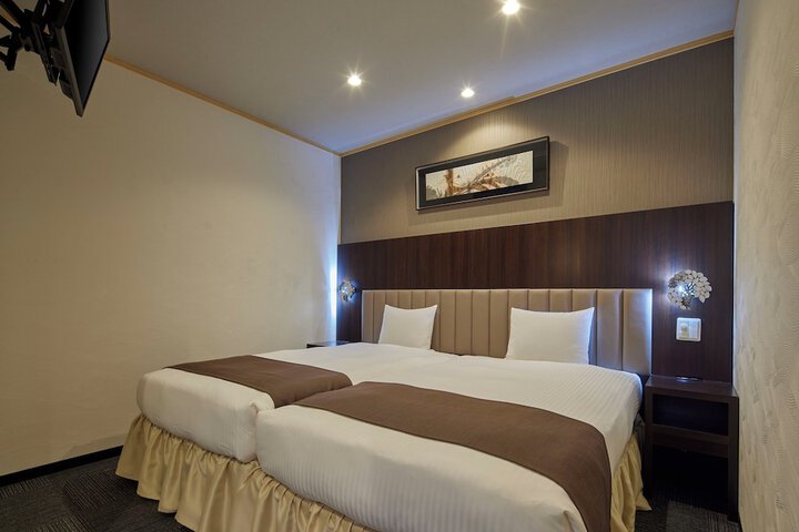 Room 12 of 67