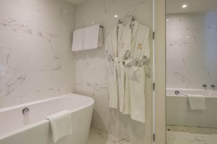Clean Restrooms