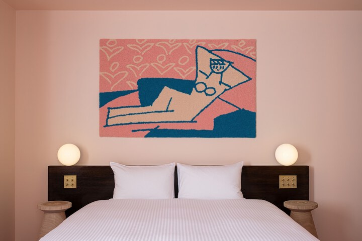 Room 22 of 57
