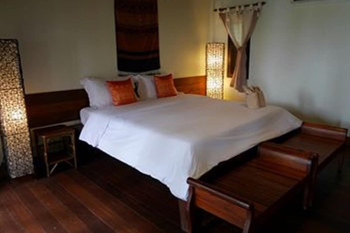 Room 12 of 53