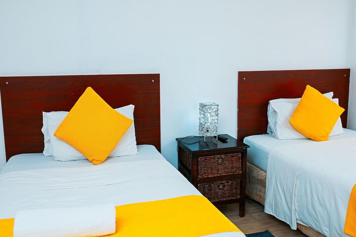 Room 8 of 29