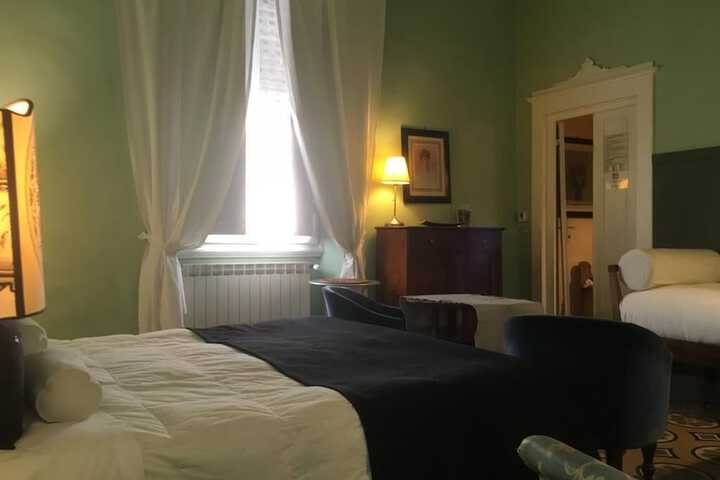 Room 29 of 63