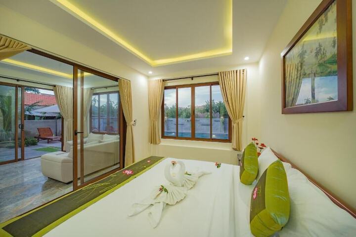 Room 14 of 63