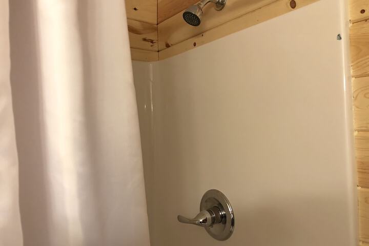 Room 166 of 259