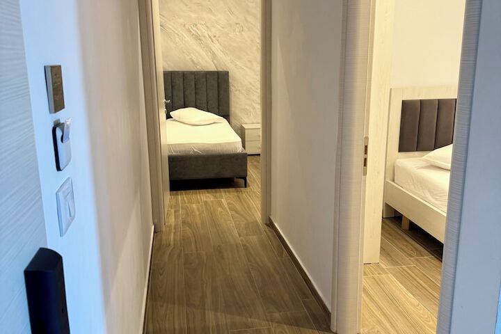 Room 36 of 64