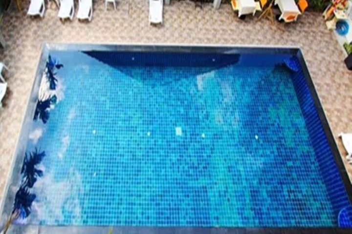 Pool 36 of 59