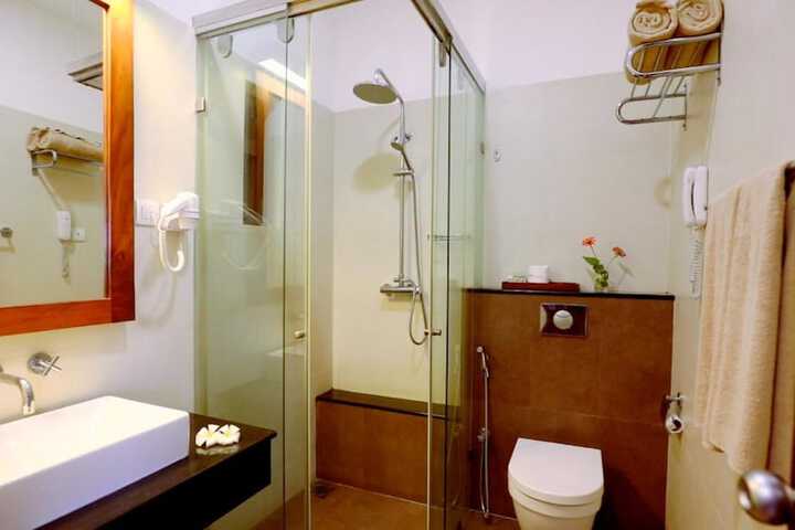 Clean Restrooms