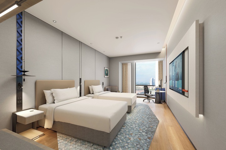 Room 3 of 77
