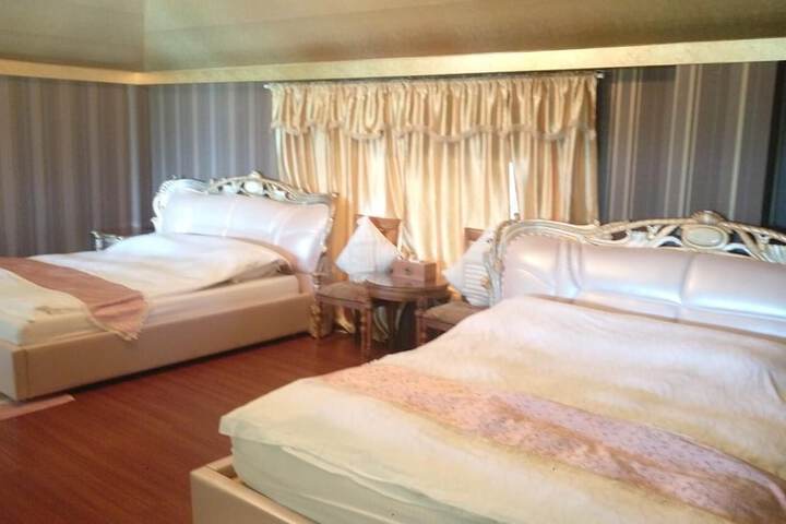 Room 7 of 58