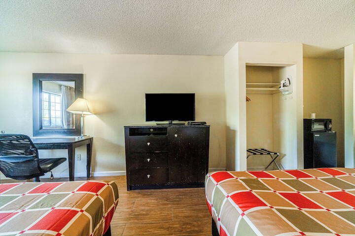 Room 20 of 87