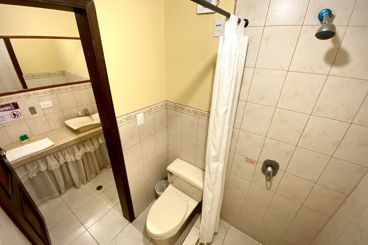 Room 34 of 59