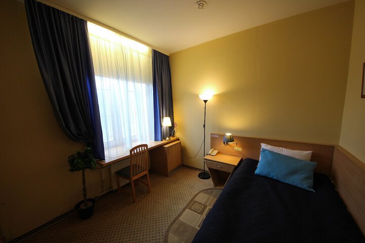 Room 69 of 72