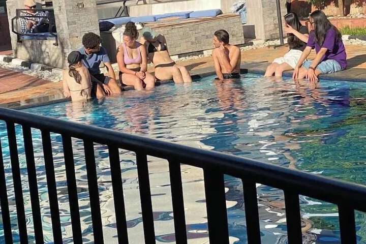 Pool 34 of 60