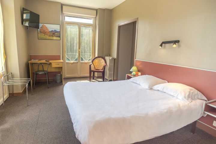 Room 9 of 44