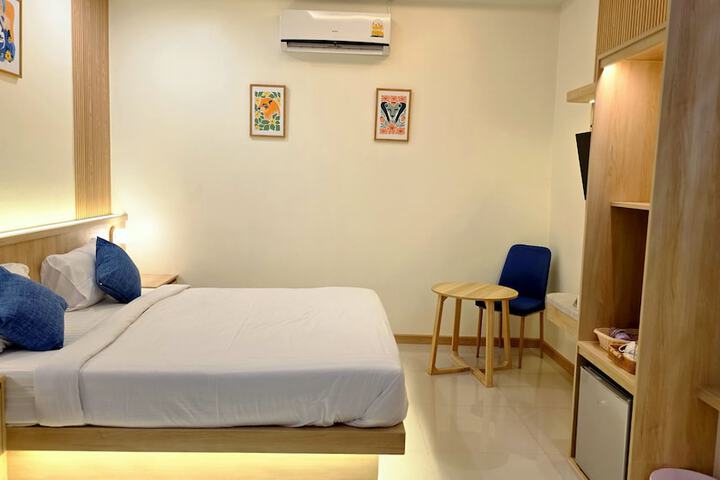 Room 50 of 97