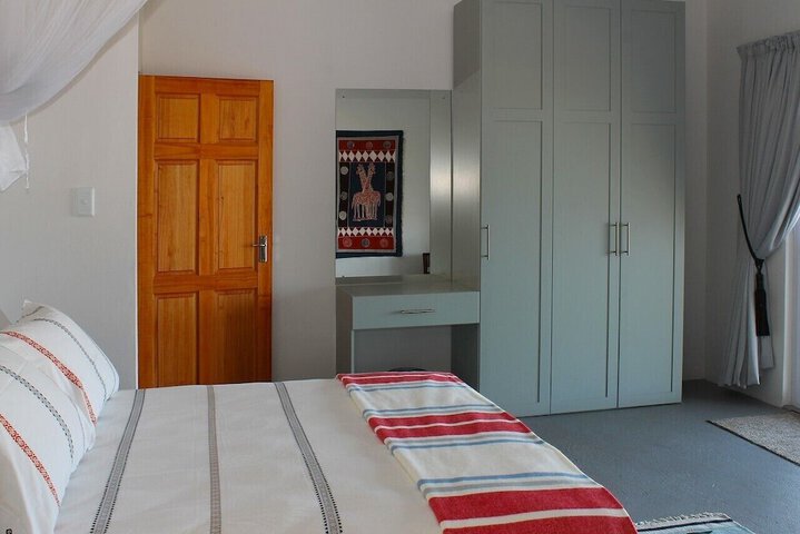 Room 2 of 62
