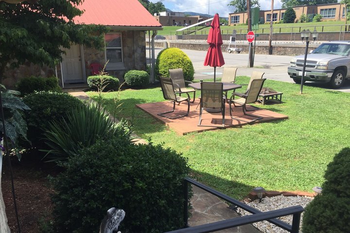 BBQ/picnic area