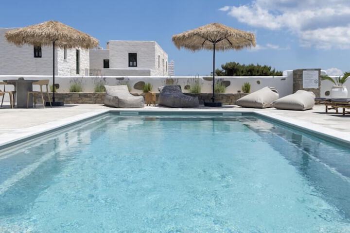 Pool 57 of 67