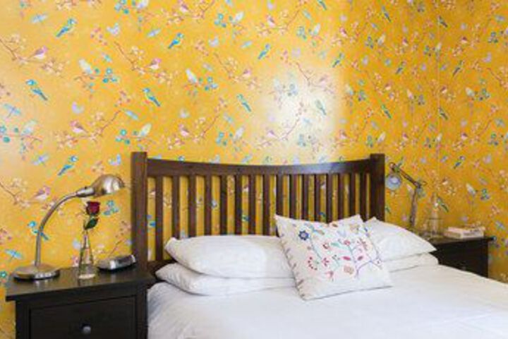 Room 6 of 27