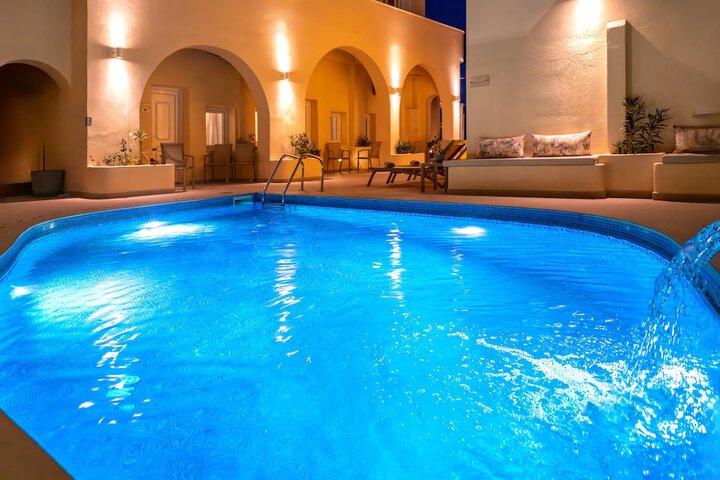 Pool 65 of 92