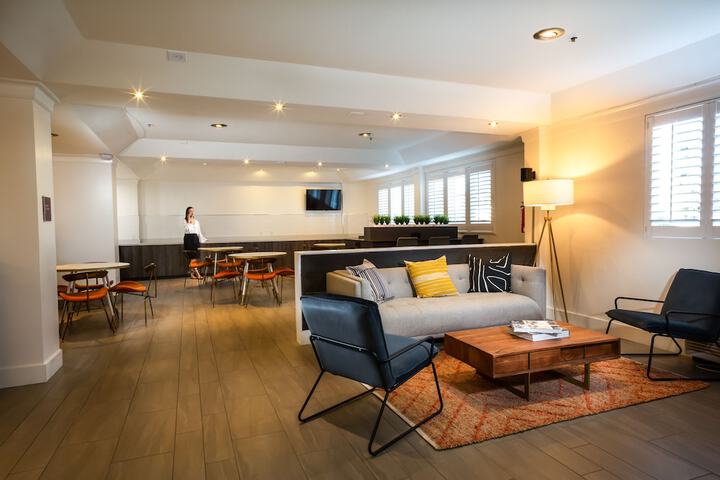 Hotel Interior 4 of 45