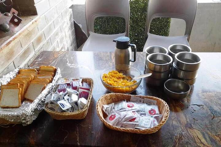 Breakfast/Coffee Service 53 of 76
