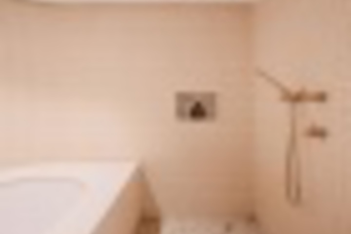Room 518 of 672
