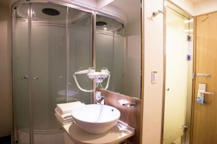 Vanity Photo
