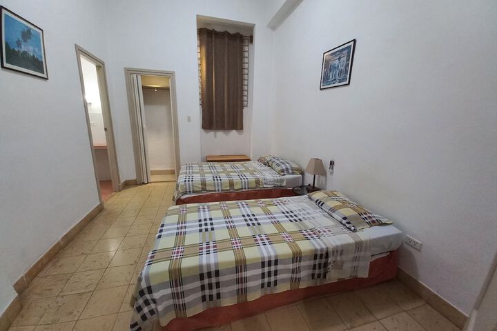 Room 3 of 18