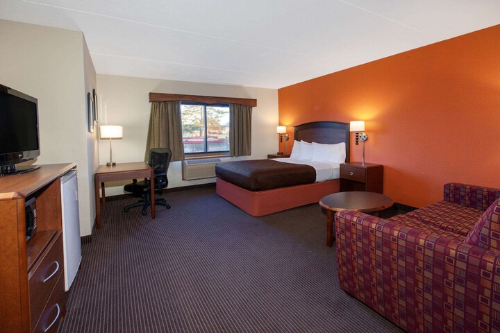 Room 15 of 41