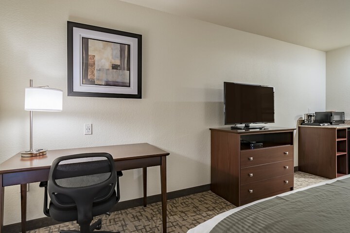Room 16 of 46
