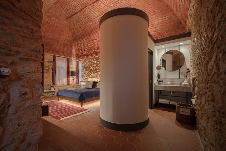 Room 45 of 78