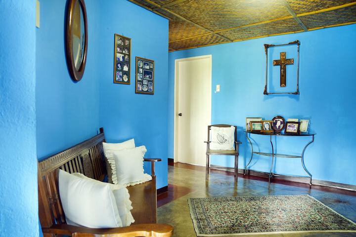 Room 16 of 48