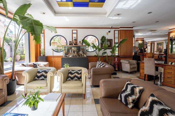 Lobby Entry