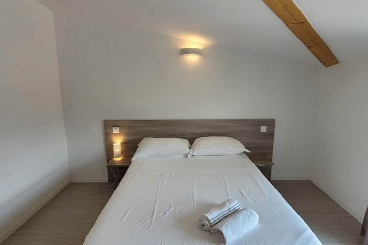 Room 45 of 47