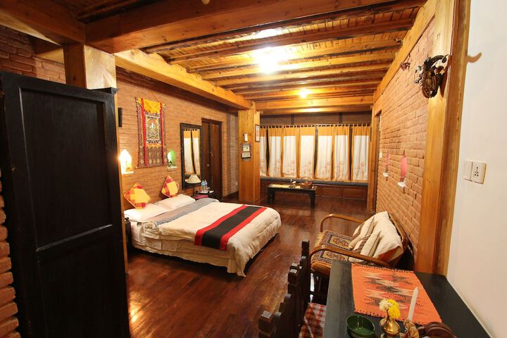 Room 6 of 31