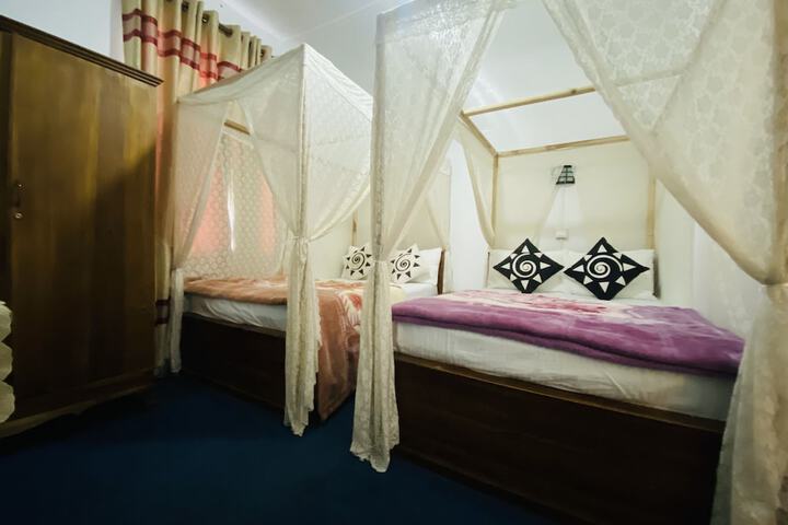 Room 5 of 29